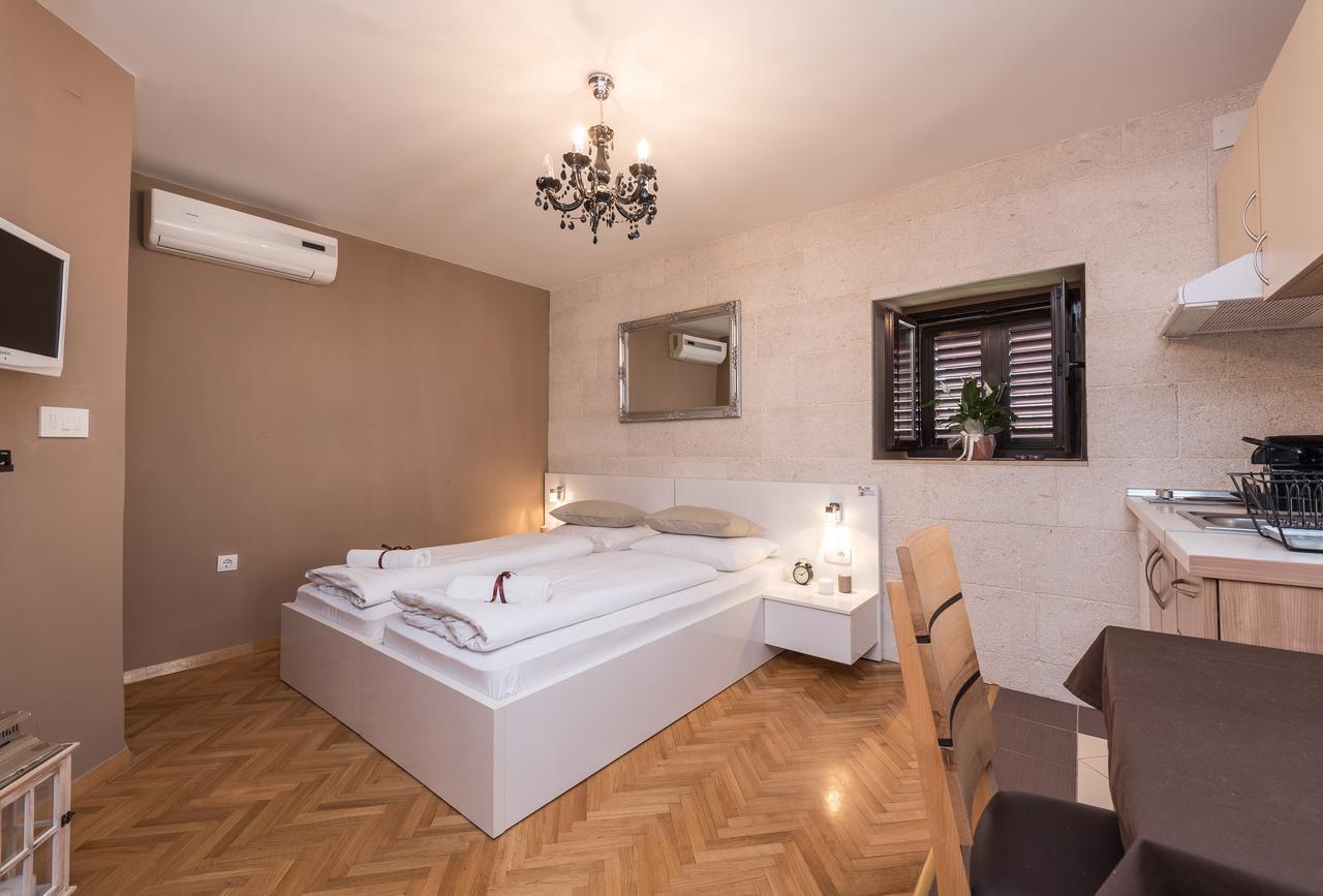 Apartments Donat Zara Esterno foto